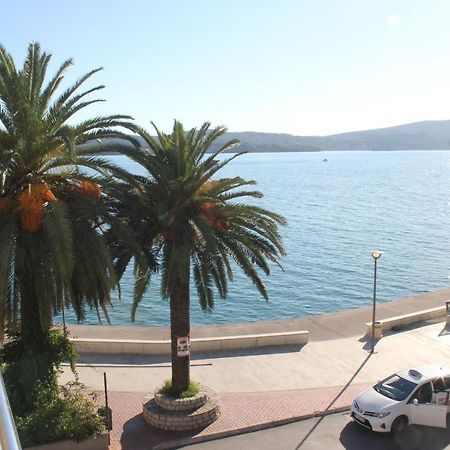 Chic Apartment In The City Center By The Sea Tivat Extérieur photo